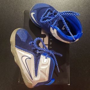 Nike LeBron James baby/toddler size 6